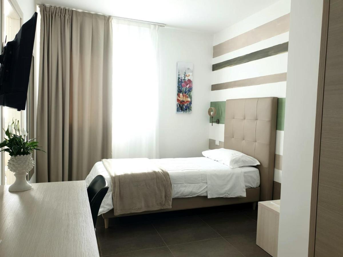 Hotel Grel Chiaramonte Gulfi Dış mekan fotoğraf