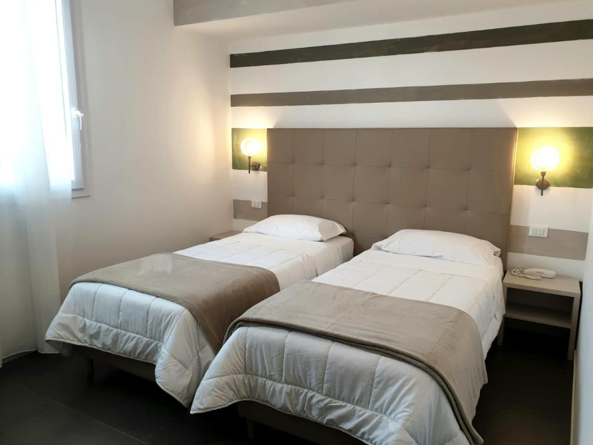 Hotel Grel Chiaramonte Gulfi Dış mekan fotoğraf