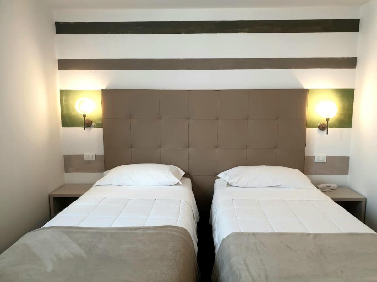 Hotel Grel Chiaramonte Gulfi Dış mekan fotoğraf